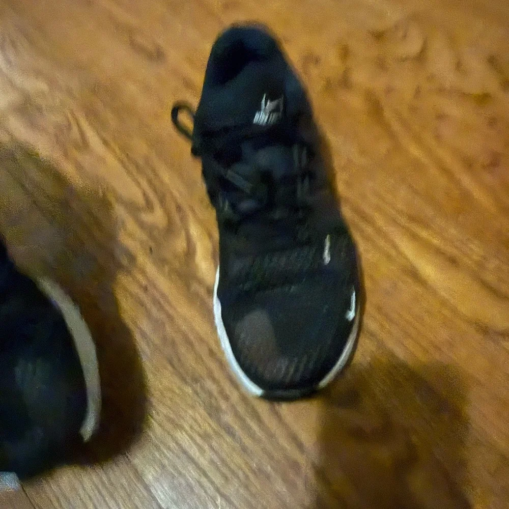 Nike Black and White Running Shoes